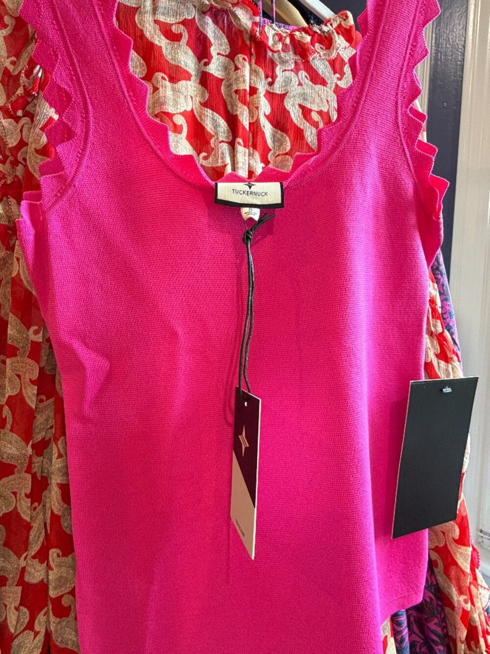 NWT Tuckernuck Hot Pink Ric Rac Compression Tan - Picture 2 of 4